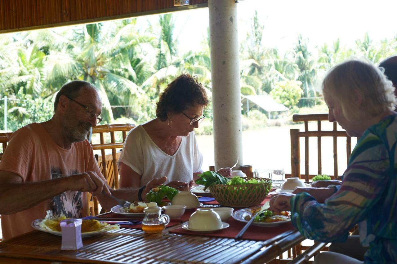 Tra Vinh Lodge Nguyet Hang Exteriör bild